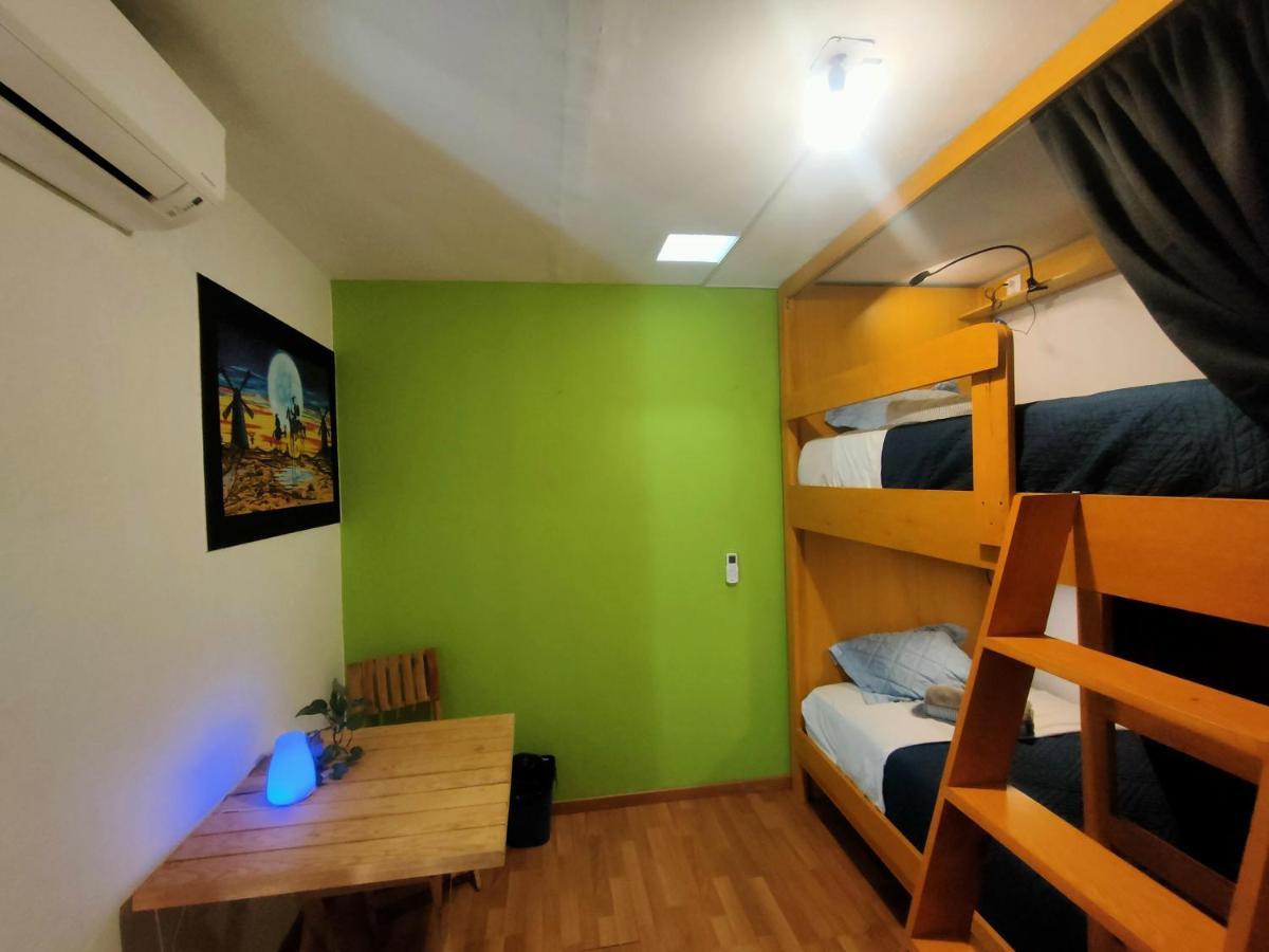 Leveli Coliving Hostel Guadalajara Exterior photo