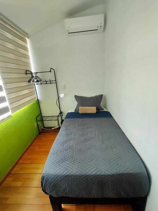 Leveli Coliving Hostel Guadalajara Exterior photo