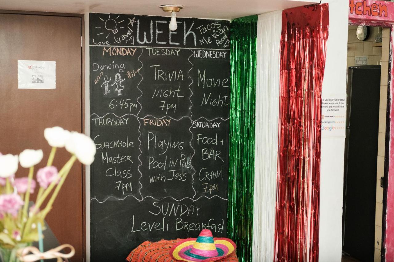 Leveli Coliving Hostel Guadalajara Exterior photo