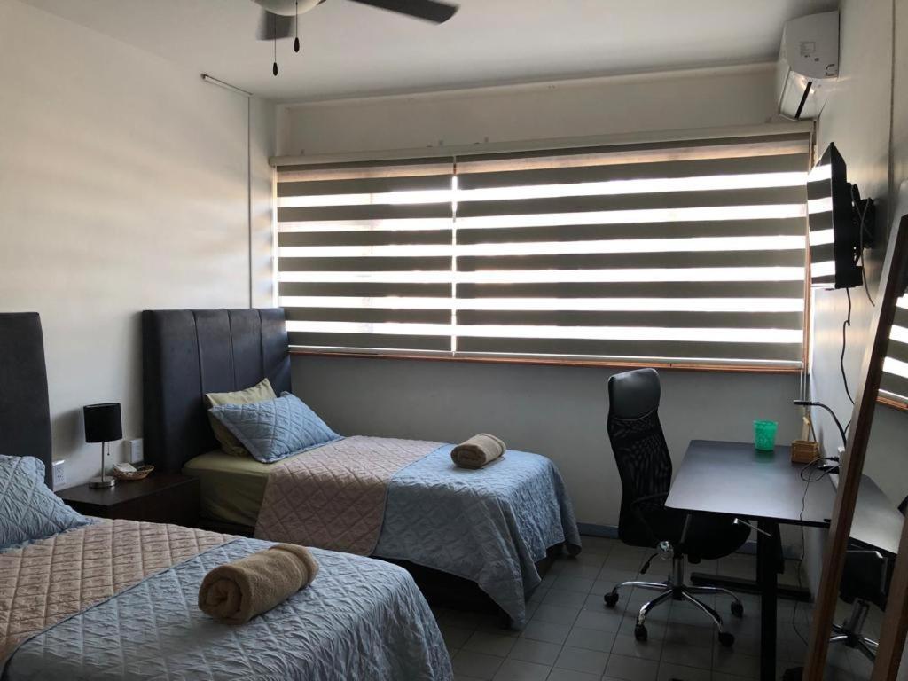 Leveli Coliving Hostel Guadalajara Exterior photo